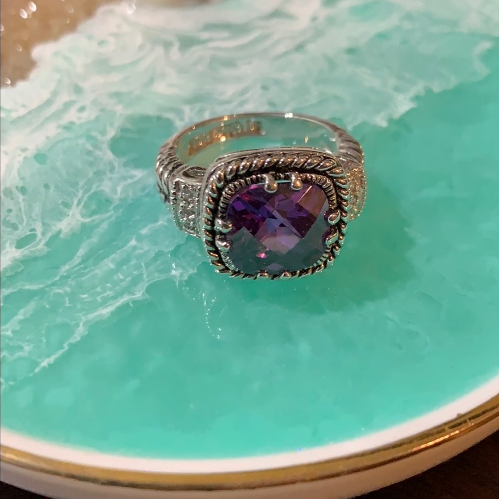 Lia Sophia “Tulpia” Ring - Size 7